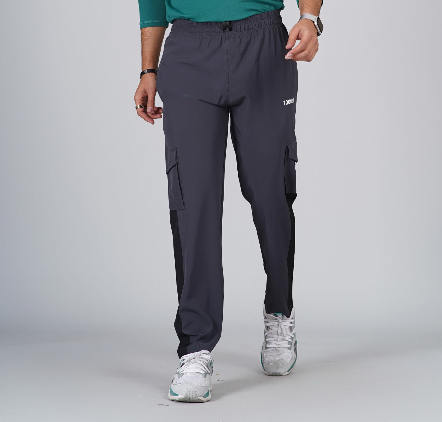 TOGORB Men's  Regular Fit Joggers with Cargo Pocket