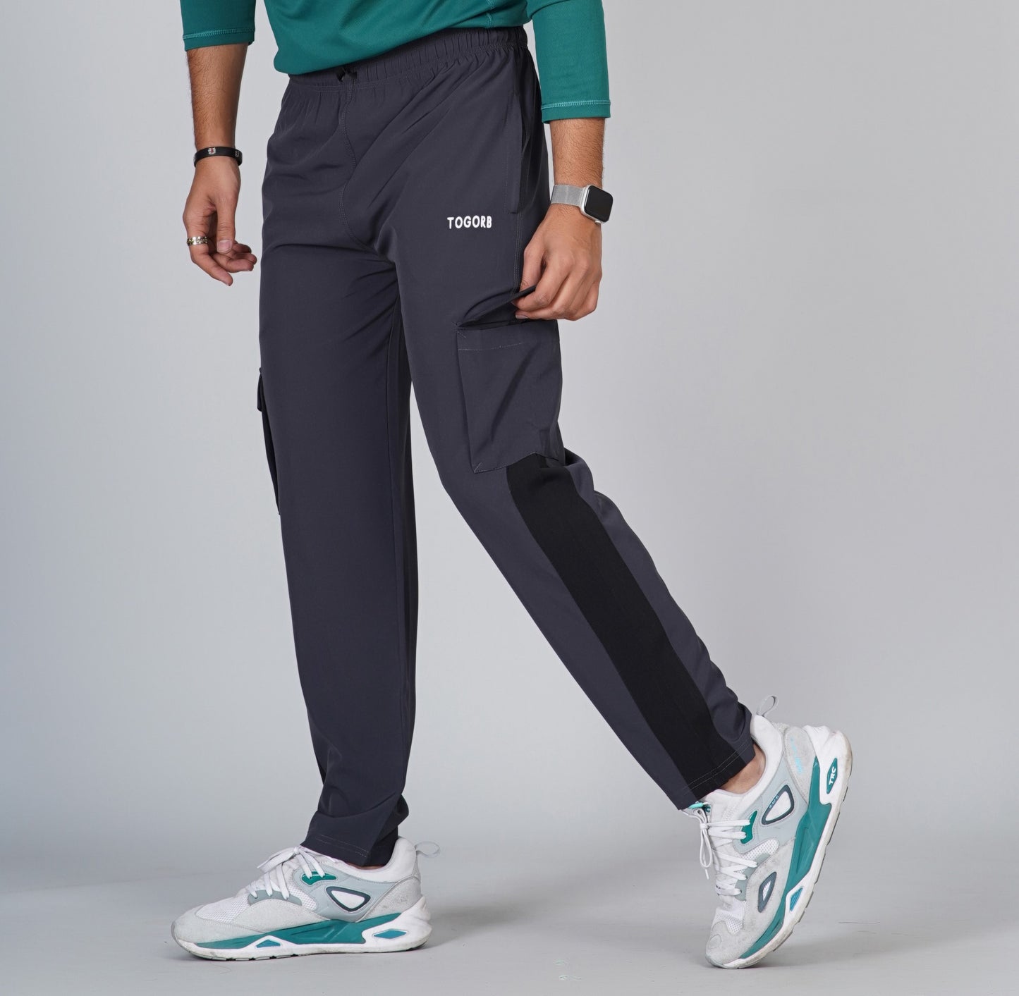 TOGORB Men's  Regular Fit Joggers with Cargo Pocket